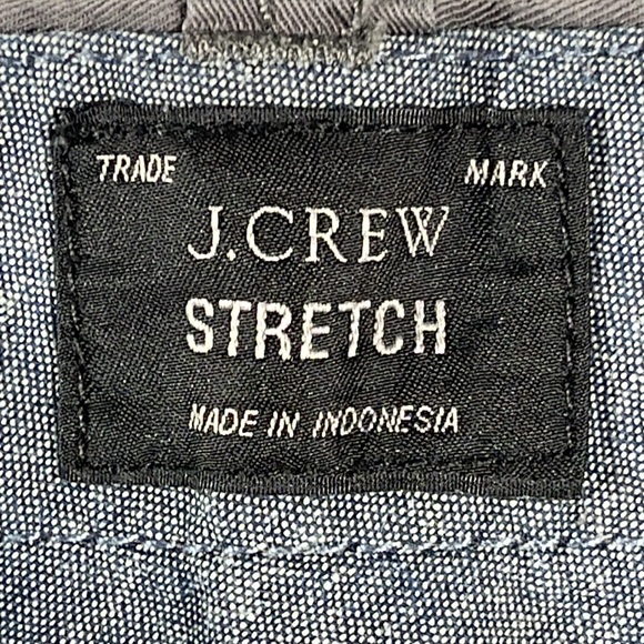 J. Crew mens charcoal grey Stretch basic flat front 10" chino shorts - size 32 - Picture 5 of 12